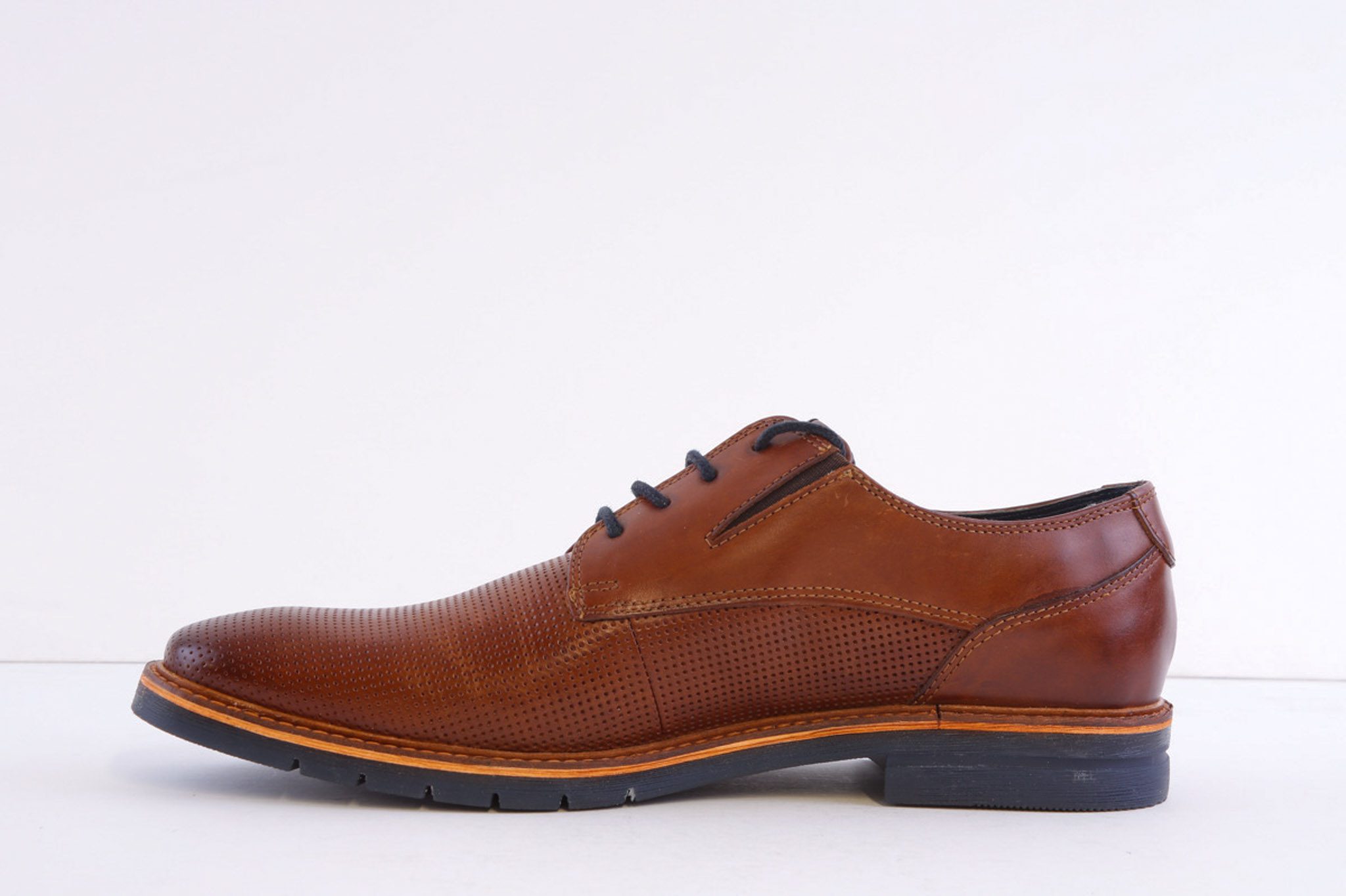 Bugatti (311-a9e08-1100-6300) Tan Leather Lace Smart Casual Shoe - Image 2