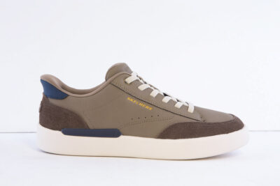 Skechers 211370-Dktp taupe slip in fashion trainer