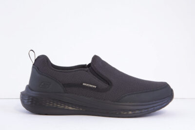 Skechers 210808-Bbk black laceless slip on shoe