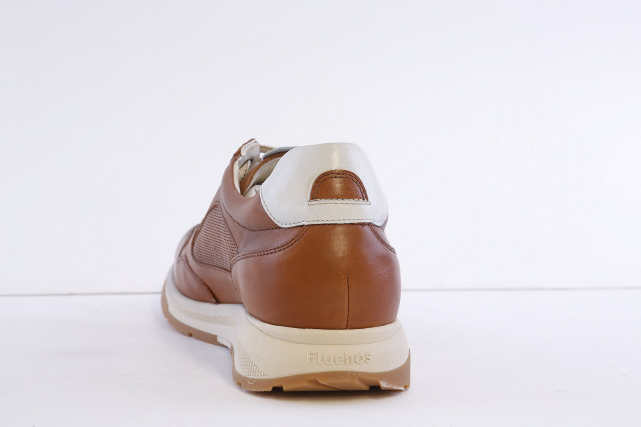 Fluchos F2405 Tan Leather Smart Casual Laced Trainer - Image 4