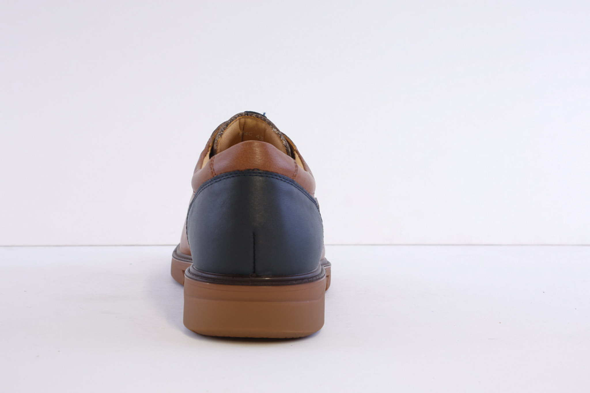 G-Comfort 1824C Tan Leather Smart Casual Laced shoe - Image 5