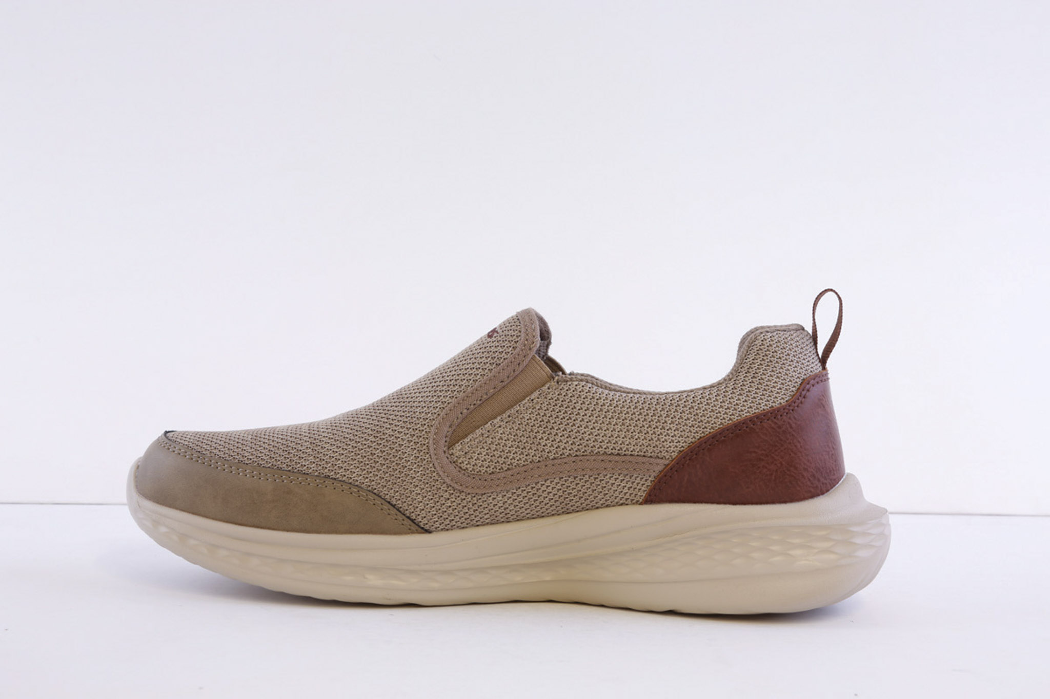 Skechers 210808-Khk Khaki mesh lace less slip on Trainer - Image 3