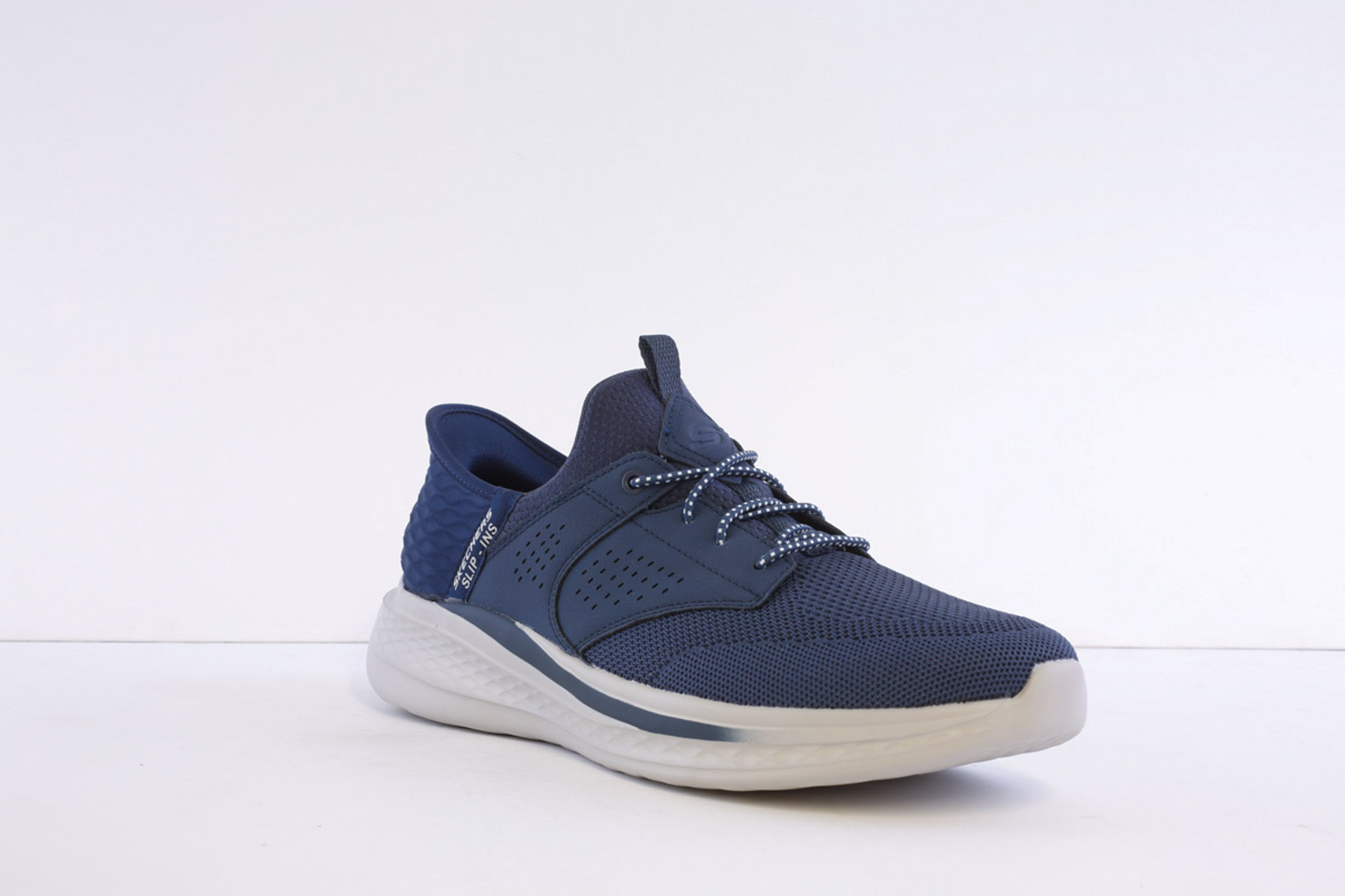 Skechers 210889-Nvy Navy Mesh Bungee Laced slip in Trainer - Image 6
