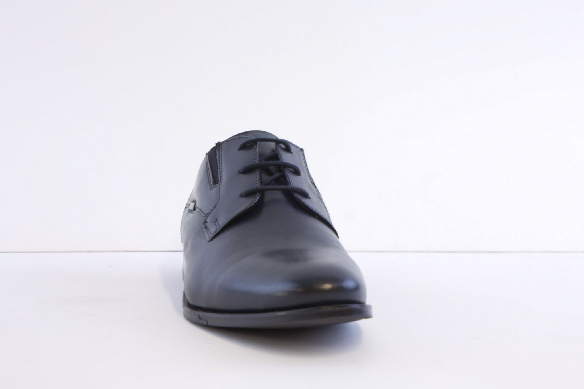 Bugatti 312-Afy11-1100-4100 Navy Leather Laced Formal Shoe - Image 4