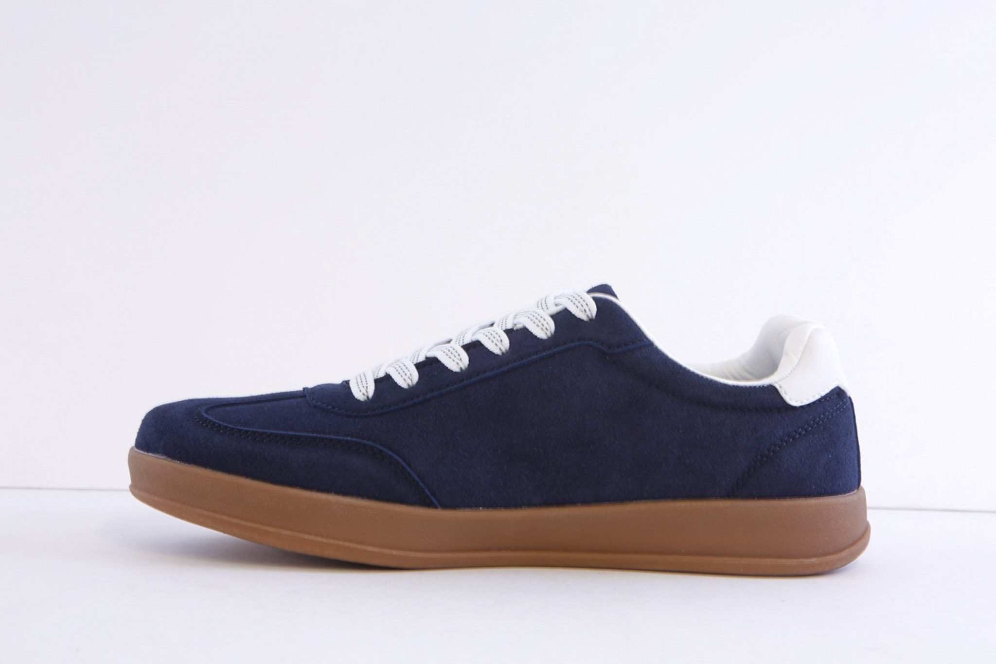 Tommy Bowe Burwett Navy Casual Fashion Laced Trainer - Image 5