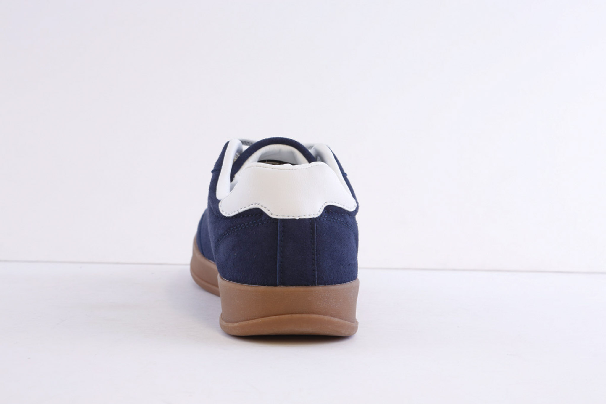 Tommy Bowe Burwett Navy Casual Fashion Laced Trainer - Image 3