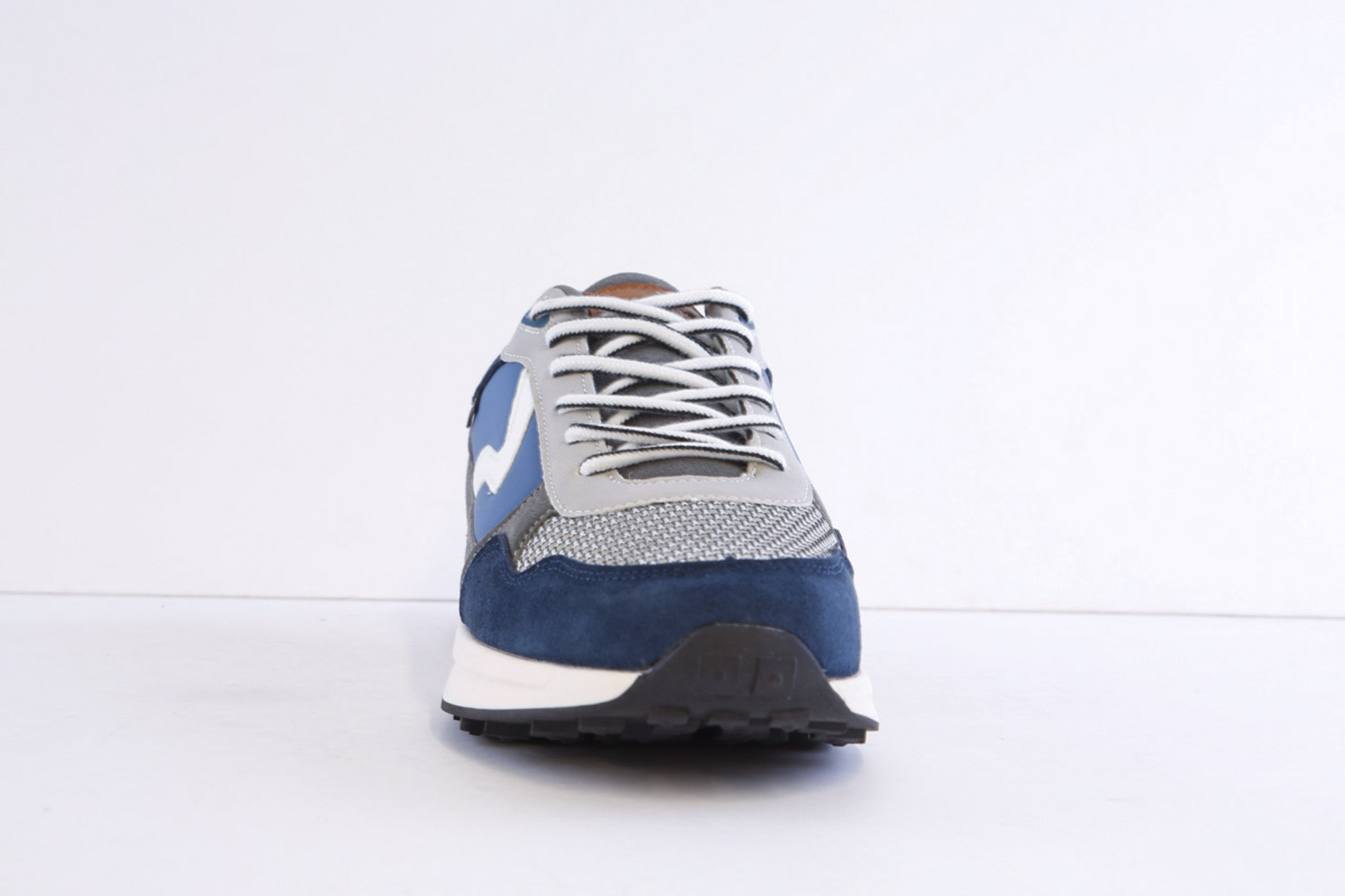 Tommy Bowe Wallis Navy Casual Fashion Laced Trainer - Image 3